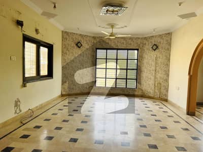 گلشنِ معمار - سیکٹر یو گلشنِ معمار,گداپ ٹاؤن,کراچی میں 3 کمروں کا 16 مرلہ مکان 60.0 ہزار میں کرایہ پر دستیاب ہے۔