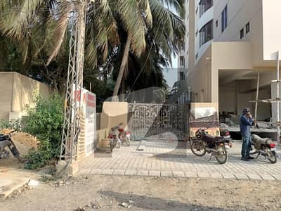 گلستانِِ جوہر ۔ بلاک 2 گلستانِ جوہر,کراچی میں 4 کمروں کا 10 مرلہ فلیٹ 80.0 ہزار میں کرایہ پر دستیاب ہے۔
