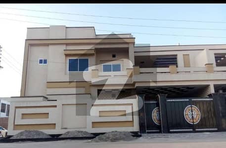 A Beautiful Commercial Building On Road For Rent