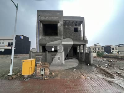 بحریہ ٹاؤن راولپنڈی راولپنڈی میں 3 کمروں کا 5 مرلہ مکان 1.7 کروڑ میں برائے فروخت۔