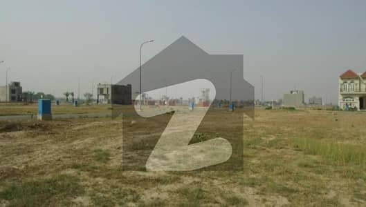 Hot Location 5 Marla Plot Near Park On Back Of Main Road, Available For Sale In DHA Phase 9 Town, B Block