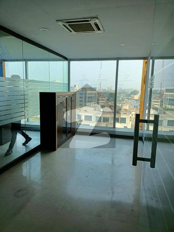 گلبرگ 3 گلبرگ,لاہور میں 5 کمروں کا 16 مرلہ دفتر 4.0 لاکھ میں کرایہ پر دستیاب ہے۔
