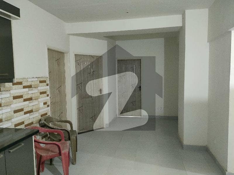 Grey Noor Tower Shopping Mall 3bed DD