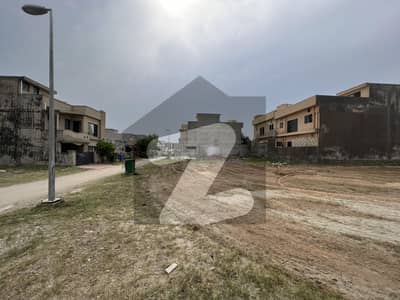 5 Marla Plot For Sale In Rafi Block, Bahria Town Phase 8