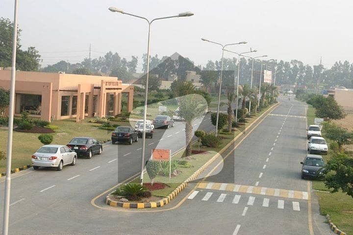 پارک ویو سٹی لاہور میں 5 مرلہ رہائشی پلاٹ 48.0 لاکھ میں برائے فروخت۔