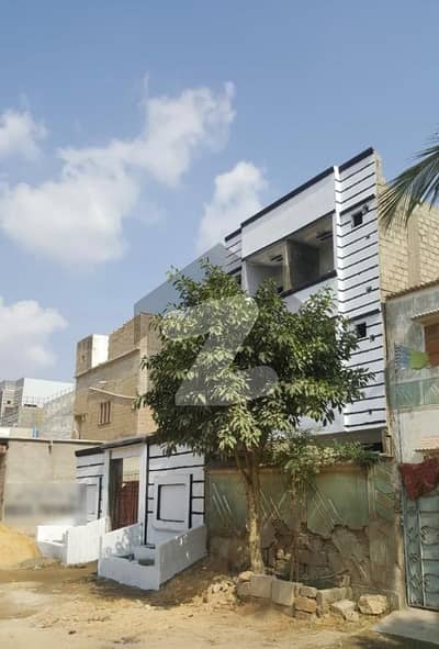 New Brand Project Zainab Arcade Portion For Sale 2 Bed Lounge Building G+2 And 200 Feet Road