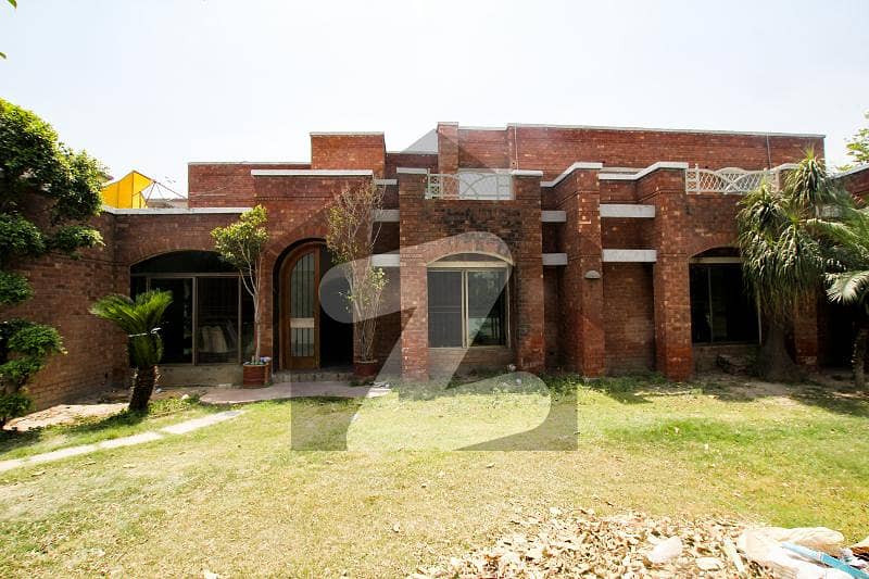 ڈی ایچ اے فیز 1 ڈیفنس (ڈی ایچ اے),لاہور میں 10 کمروں کا 2 کنال مکان 14.7 کروڑ میں برائے فروخت۔