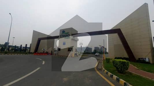 10 MARLA RESIDENTIAL PLOT FOR SALE IN ETIHAD TOWN PHASE 1 AT PRIME LOCATION LAHORE