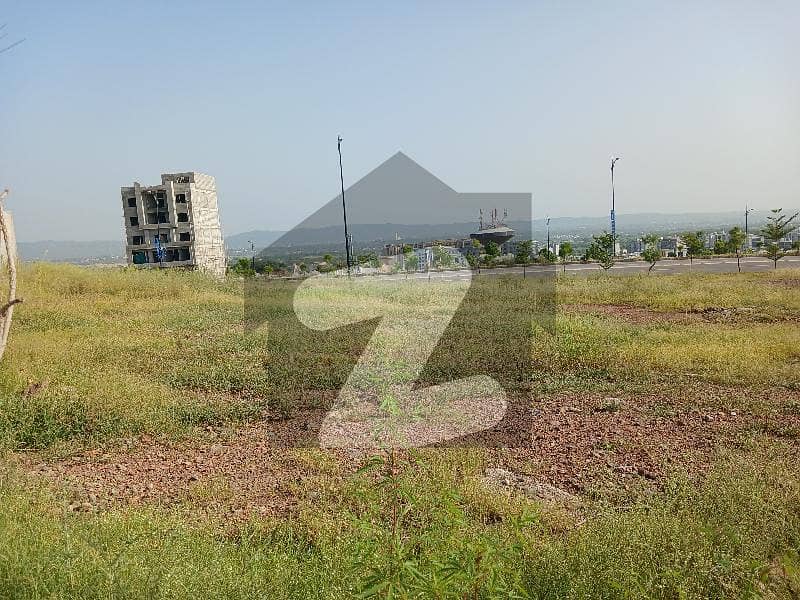 10 Marla Plot Available For Sale Near To Park And Mosque