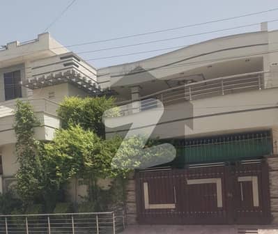 11 Marla Beautiful Double Storey House At Prime Location Of Abbasia Town