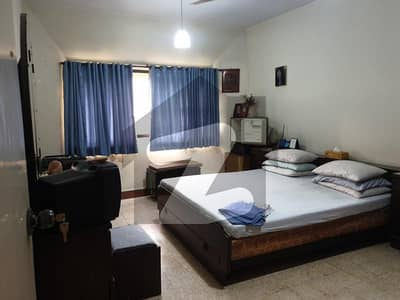 Spacious 3-Bedroom Flat For Sale In Al-Habib Garden, Clifton, Karachi