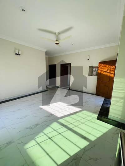 Sdh 350 Square Yards House For Sale At Prime Location