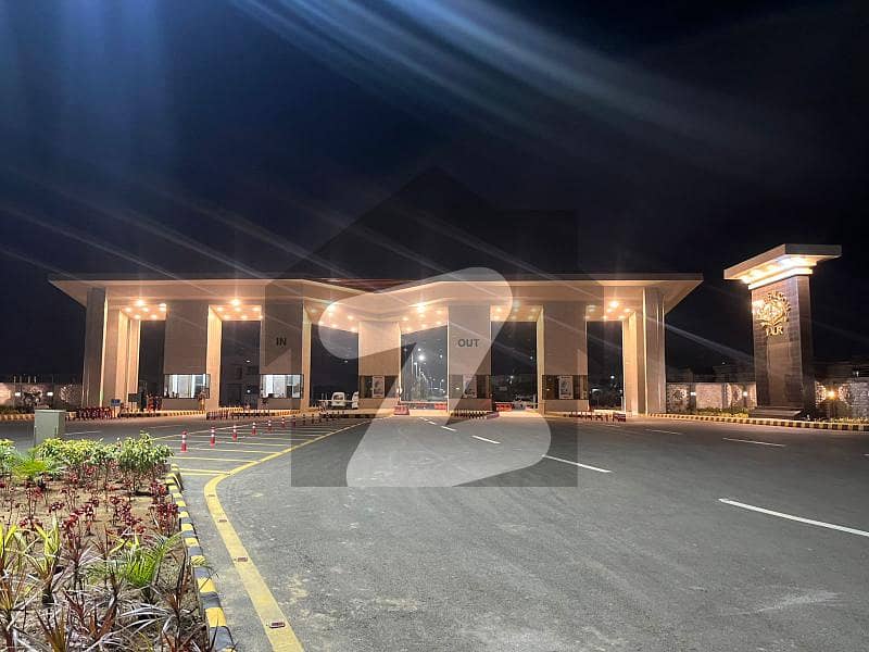 فالکن کمپلیکس نیوملیر ملیر,کراچی میں 4 کمروں کا 2 مرلہ مکان 7.7 کروڑ میں برائے فروخت۔