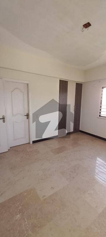 3 Bed DD Flat For Sale