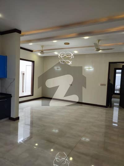 ڈی ایچ اے فیز 4 ڈی ایچ اے ڈیفینس,کراچی میں 5 کمروں کا 12 مرلہ مکان 11.5 کروڑ میں برائے فروخت۔
