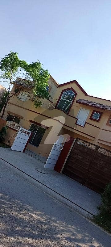 4.5 Marla House for Rent at Edenabad with Solar plates