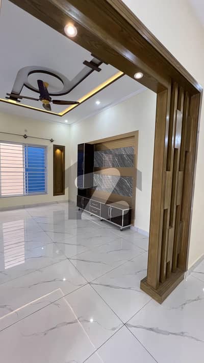 سوان گارڈن اسلام آباد میں 3 کمروں کا 1 کنال مکان 4.7 کروڑ میں برائے فروخت۔