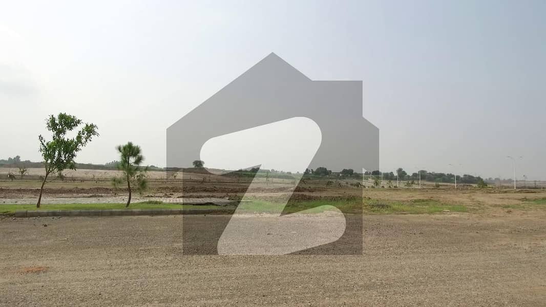 5 Kanal Residential Plot Is Available For sale In Gulberg Greens