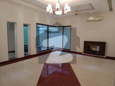 D H A Lahore 1 Kanal Owner Build Design House With 100% Original Pics Available For Rent