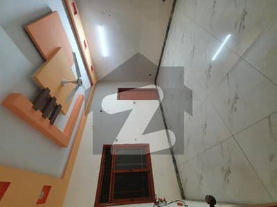 2 bed dd flat for sale in gulshan e iqbal block 4 with lift 2nd floor