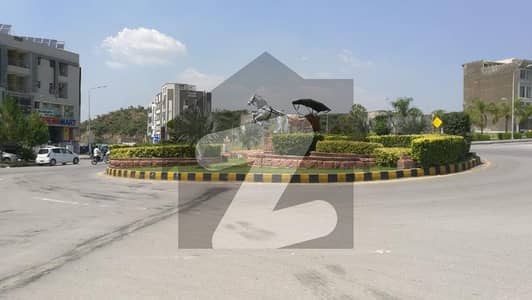 Most Prime Heighted Back Open Plot For Sale Near Dua Chowk