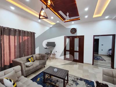 10 Marla Triple Storey Well Furnished House For Sale In Kohinoor Town, Hockey Stadium Road Faisalabad