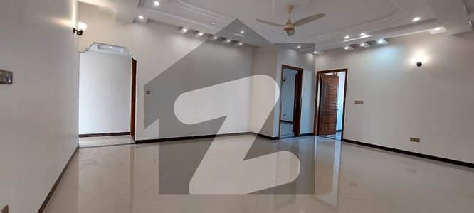 ڈی ایچ اے فیز 8 ڈی ایچ اے ڈیفینس,کراچی میں 6 کمروں کا 1 کنال مکان 13.4 کروڑ میں برائے فروخت۔