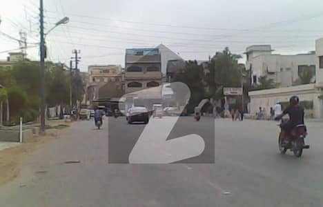 ایس ایم سی ایچ ایس ۔ سندھی مسلم سوسائٹی جمشید ٹاؤن,کراچی میں 9 کمروں کا 1 کنال مکان 13.5 کروڑ میں برائے فروخت۔