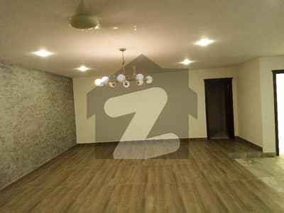 ڈی ایچ اے فیز 6 ڈی ایچ اے ڈیفینس,کراچی میں 6 کمروں کا 1 کنال مکان 22.0 کروڑ میں برائے فروخت۔
