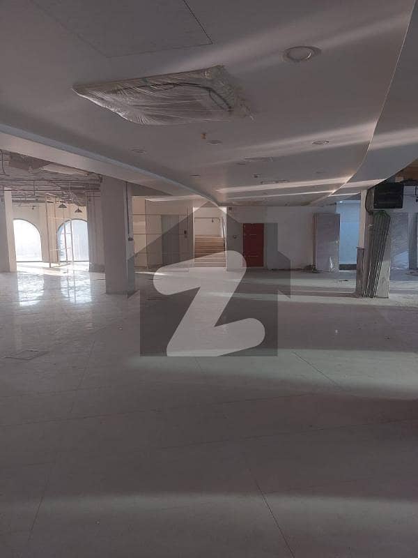 ایف ۔ 11 اسلام آباد میں 10 کمروں کا 3 کنال دفتر 50.0 لاکھ میں کرایہ پر دستیاب ہے۔