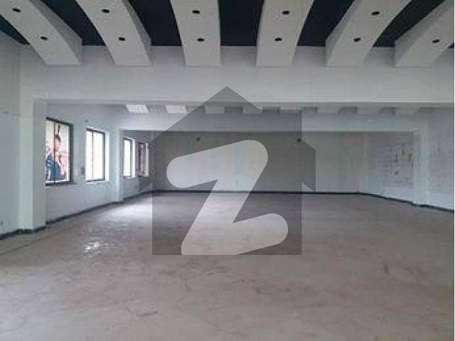 5000 Sq Ft Commercial Hall Is Available For Rent