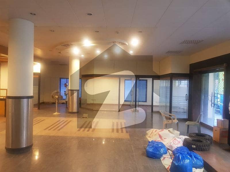 8000 Sq Ft Commercial Officer Is Available For Rent