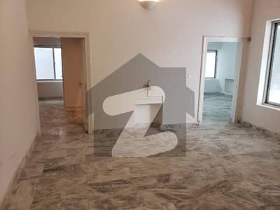4500 Square Feet House Ideally Situated In Gulberg 3