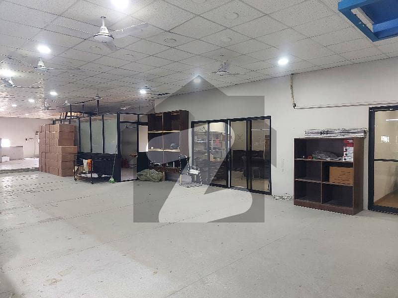3rd Floor With Lift 25kw Light Near Brookes Chowrangi With Fixture Fitting Garment Unit With Machines And Without Machine Available On Rent