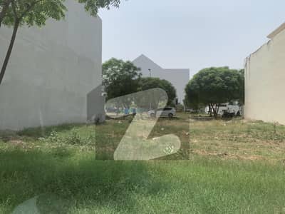 1 KANAL RESIDENTIAL PLOT BLOCK "1B" IS AVAILABLE FOR SALE