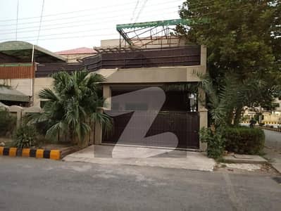 12 Marla Corner + Park Face House In Askari 6 Phase 1 Peshawar Available