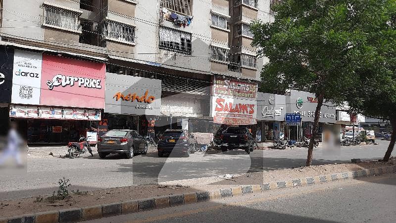 بہادر آباد گلشنِ اقبال ٹاؤن,کراچی میں 10 مرلہ دکان 7.55 لاکھ میں کرایہ پر دستیاب ہے۔