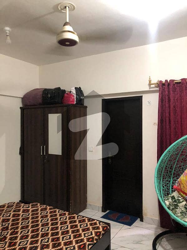 گلستانِ جوہر کراچی میں 3 کمروں کا 6 مرلہ فلیٹ 1.6 کروڑ میں برائے فروخت۔
