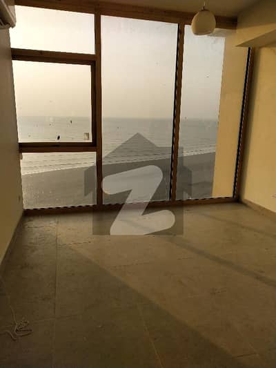عمار کورل ٹاورز امارکریسنٹ بے,ڈی ایچ اے فیز 8,ڈی ایچ اے ڈیفینس,کراچی میں 3 کمروں کا 11 مرلہ فلیٹ 5.7 کروڑ میں برائے فروخت۔