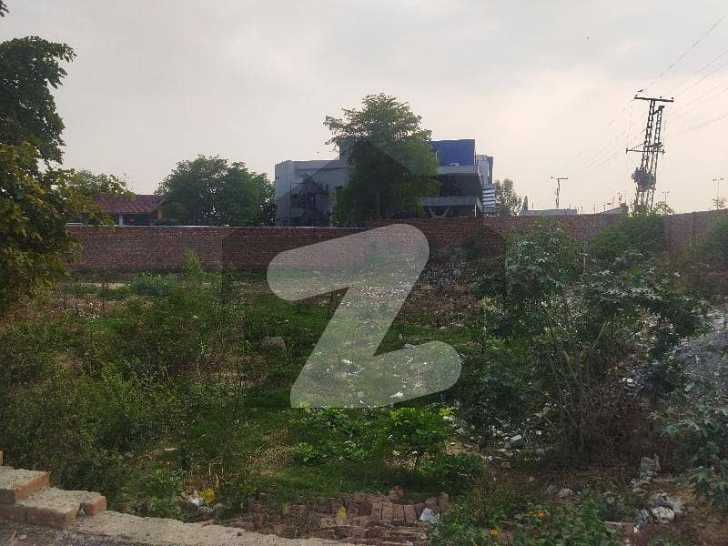 ڈی ایچ اے فیز 5 ڈیفنس (ڈی ایچ اے),لاہور میں 4 کنال کمرشل پلاٹ 15.0 لاکھ میں کرایہ پر دستیاب ہے۔