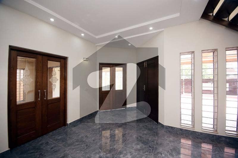 1 Kanal Specious House For Rent In D H A-6