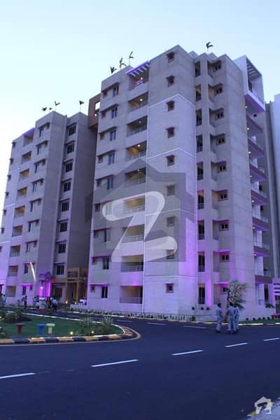 نیوی ہاؤسنگ سکیم کارساز کراچی میں 5 کمروں کا 19 مرلہ فلیٹ 8.6 کروڑ میں برائے فروخت۔