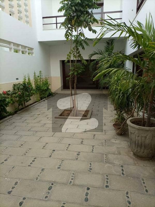 ڈی ایچ اے فیز 6 ڈی ایچ اے ڈیفینس,کراچی میں 5 کمروں کا 1 کنال مکان 21.0 کروڑ میں برائے فروخت۔