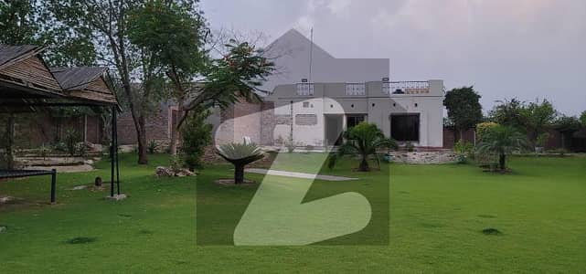 بیدیاں روڈ لاہور میں 2 کمروں کا 8 کنال فارم ہاؤس 7.5 کروڑ میں برائے فروخت۔