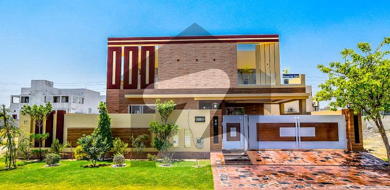 Brand New Luxury House Of 1 Kanal For Sale