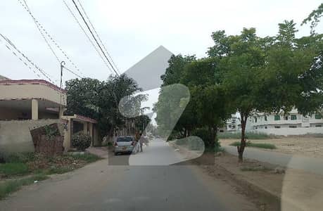 240 Sq Yd Plot In Block 4 Saadi Town Near Main Road 40 Feet Road