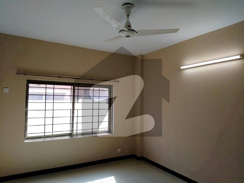 2250 Square Feet Flat Situated In Askari 5 For sale