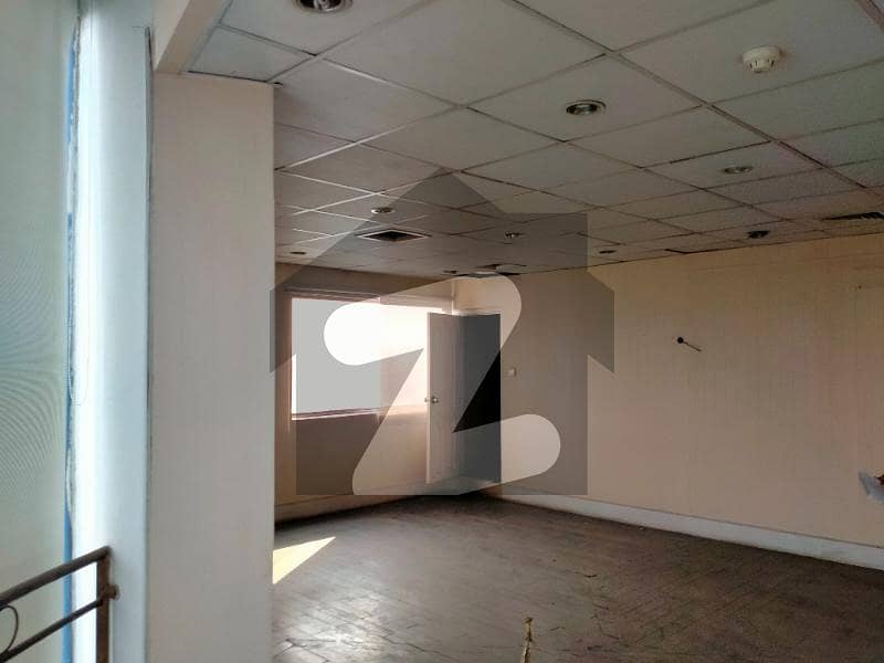 50000 Sq Ft Office For Rent Main Boulevard Gulberg Jail Road Garden Town Lahore