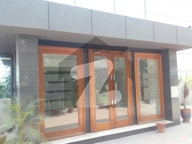 1 KANAL BUILDING FOR RENT GULBERG AND UPPER MALL LAHORE