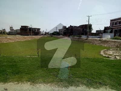 20 Marla Best Location Near Park Mosque And Main Road Plot For Sale